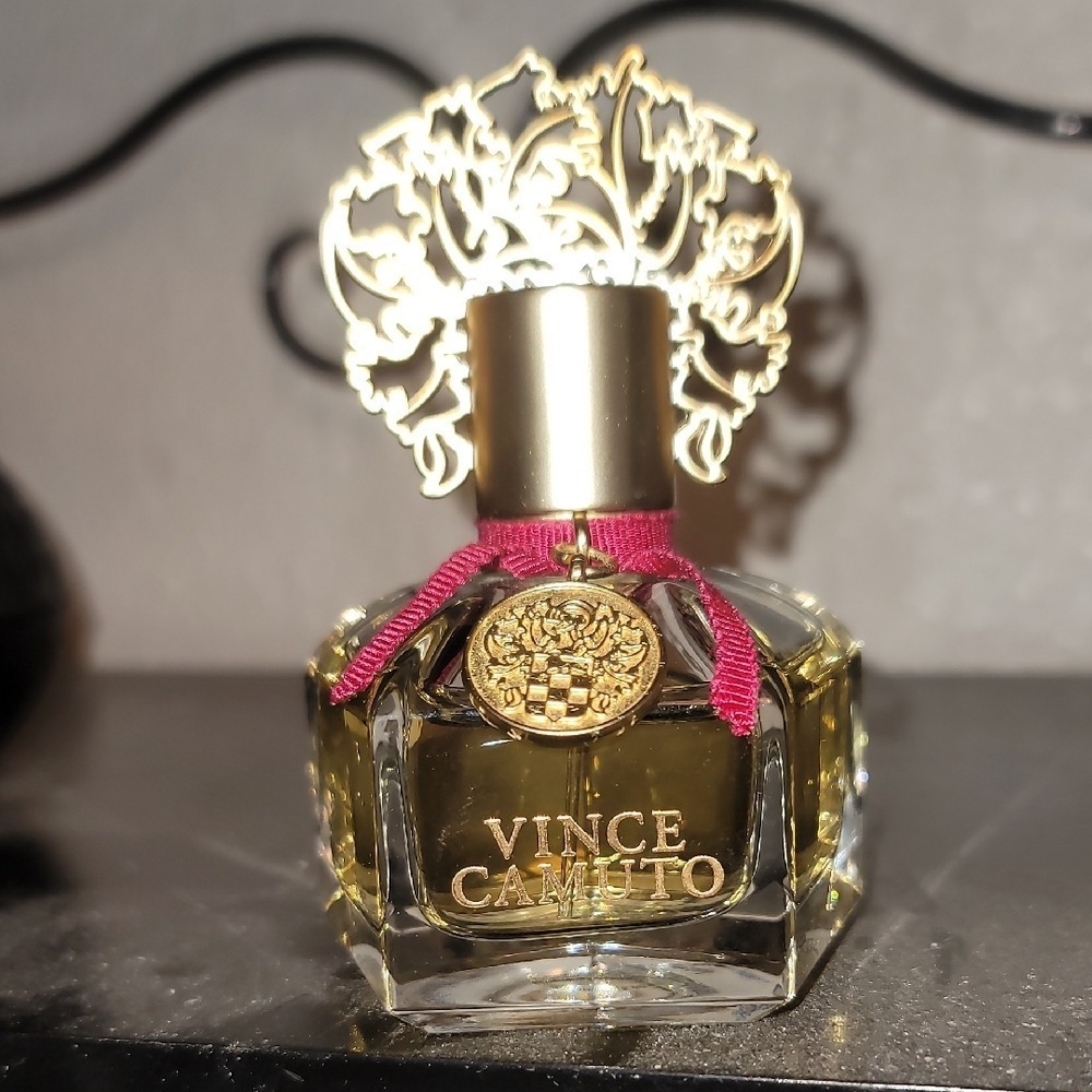 Vince Camuto Fragrance with Gold and Red Details